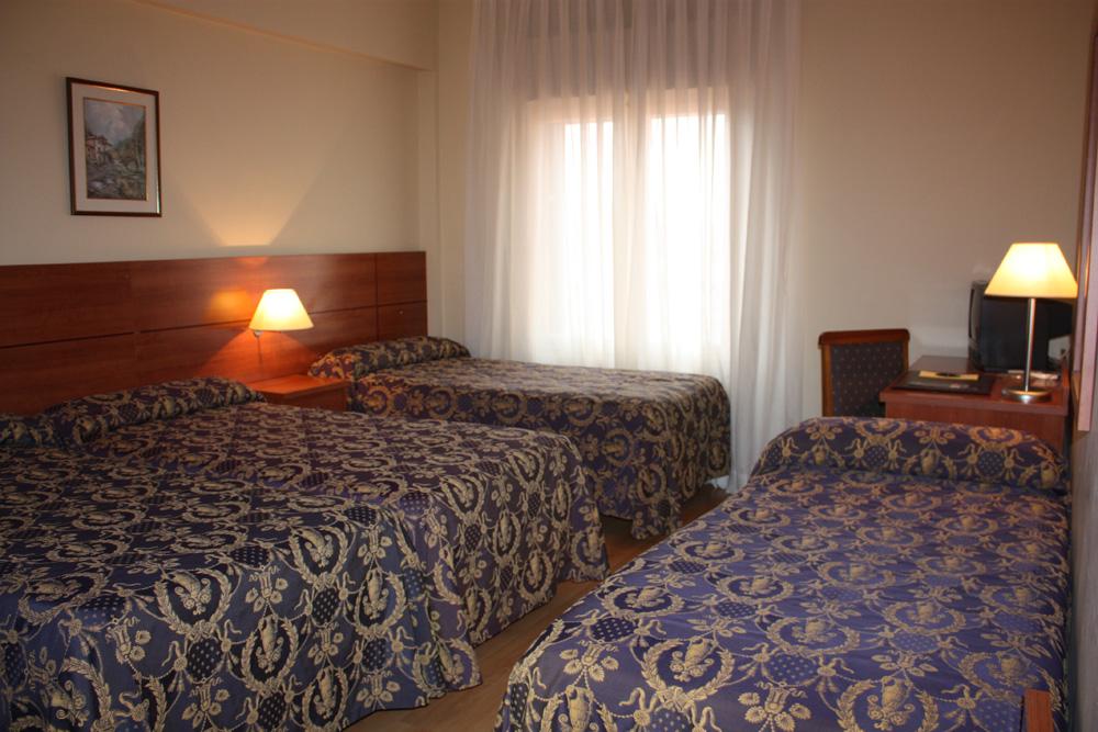 Hotel Palacios Alfaro Ngoại thất bức ảnh