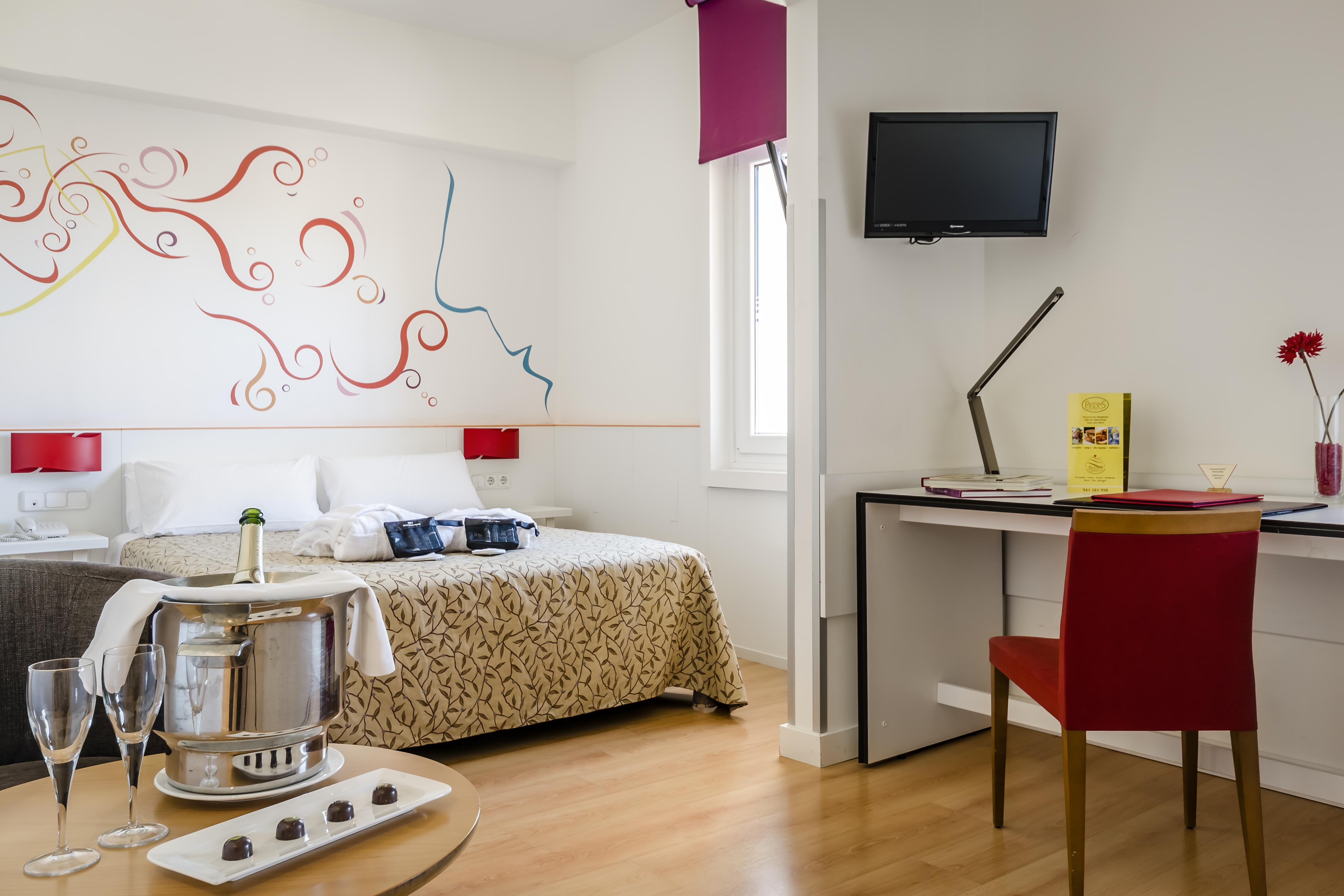 Hotel Palacios Alfaro Ngoại thất bức ảnh