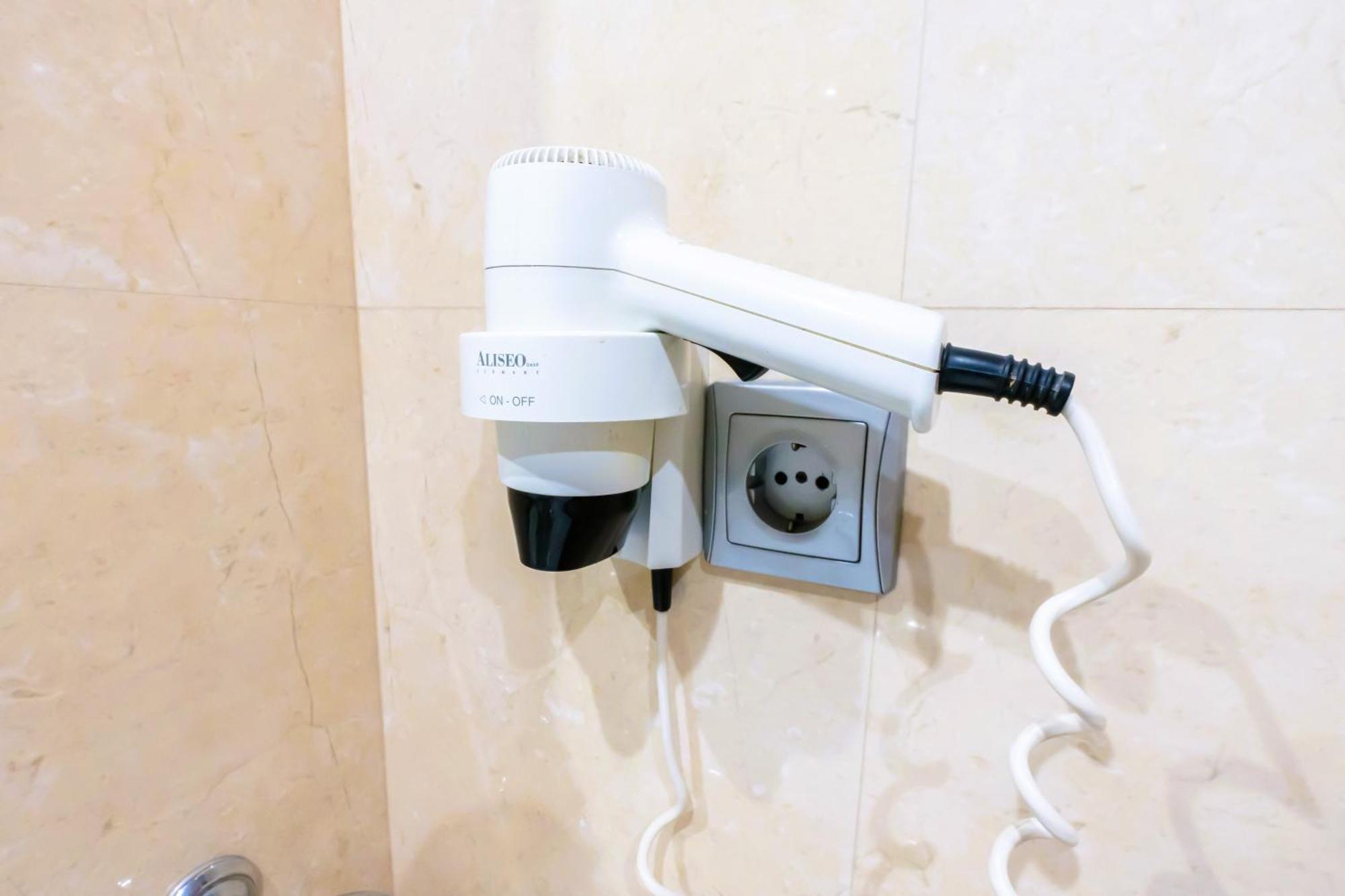 Hotel Palacios Alfaro Ngoại thất bức ảnh