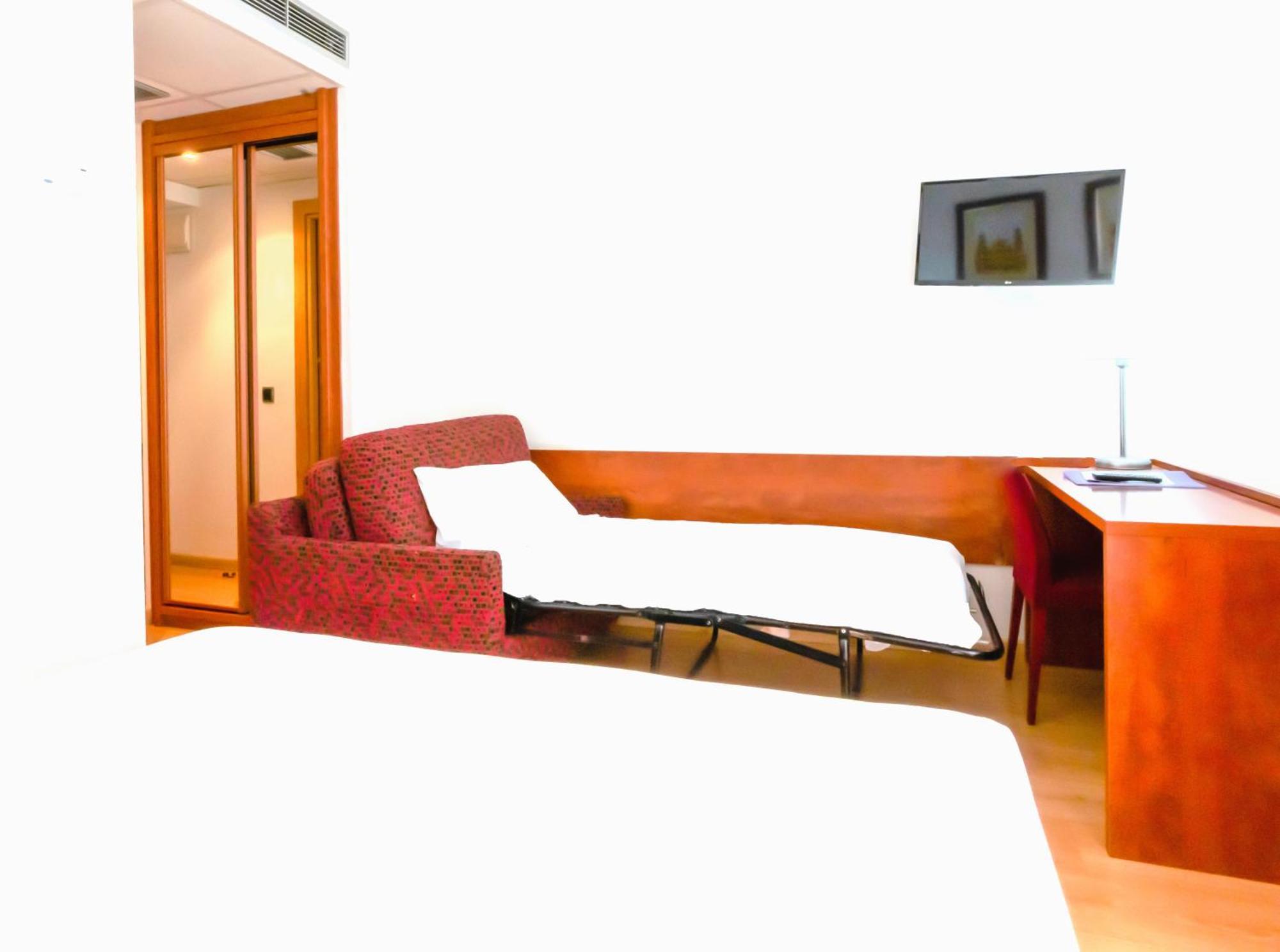 Hotel Palacios Alfaro Ngoại thất bức ảnh