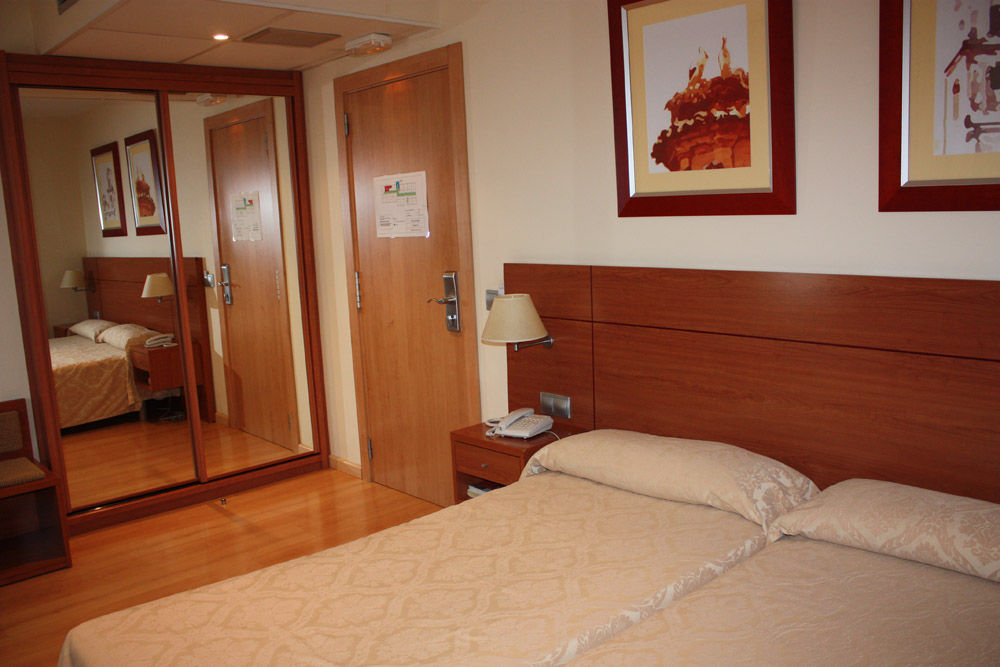Hotel Palacios Alfaro Phòng bức ảnh